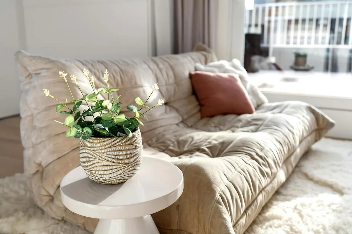 Trendy Studio With Seaside Patio 奥斯滕德