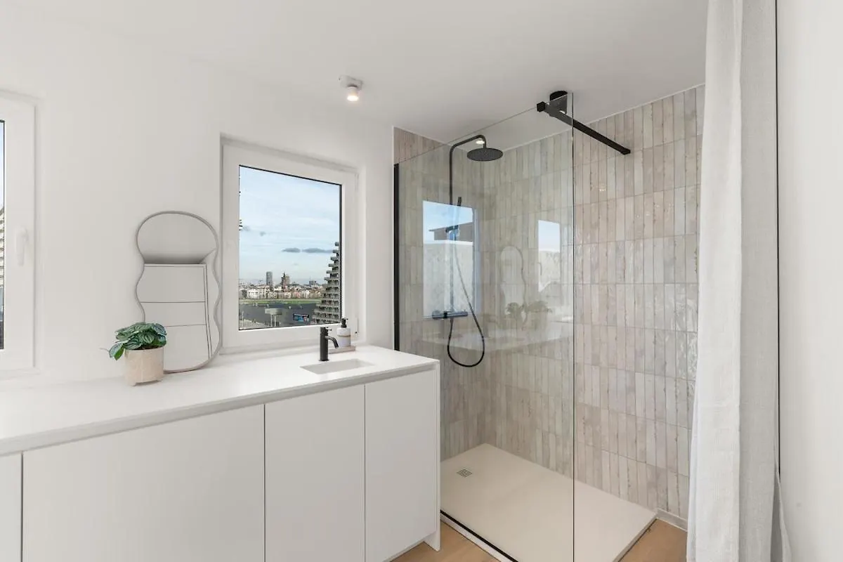 Apartment Trendy Studio With Seaside Patio Ostend